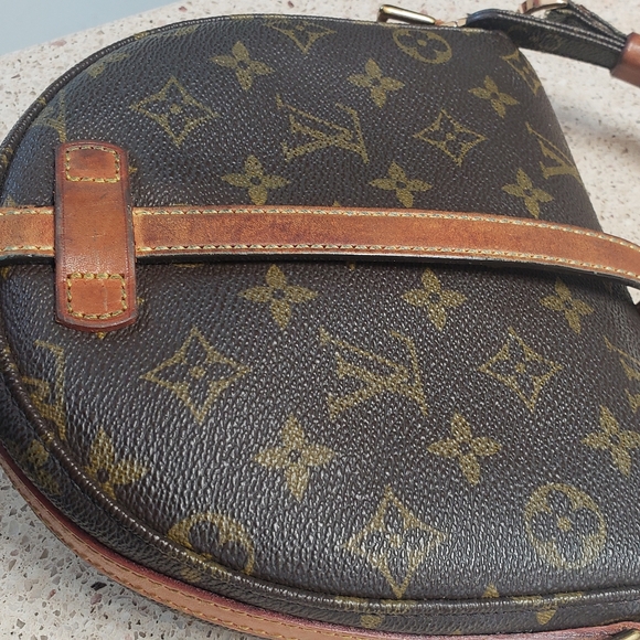 VINTAGE π€ LOUIS VUITTON Chantilly PM Monogram Canvas Small Crossbody Bag - Picture 16 of 16